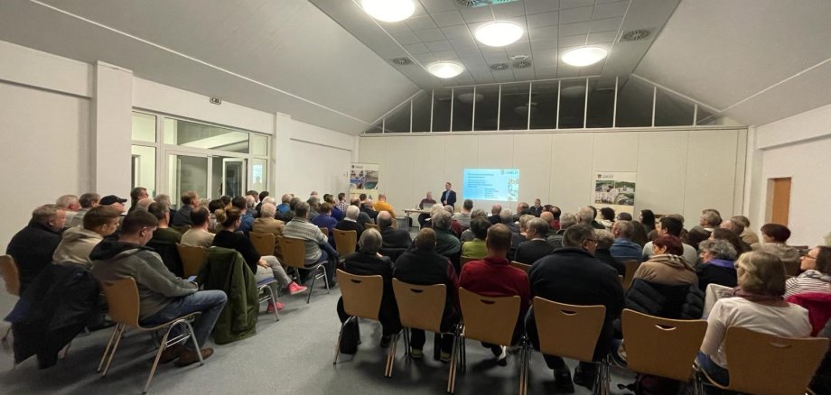 gut besuchte Einwohnerversammlung in Dachsenhausen