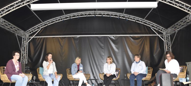 Gruppengespräch beim Kremlhaus