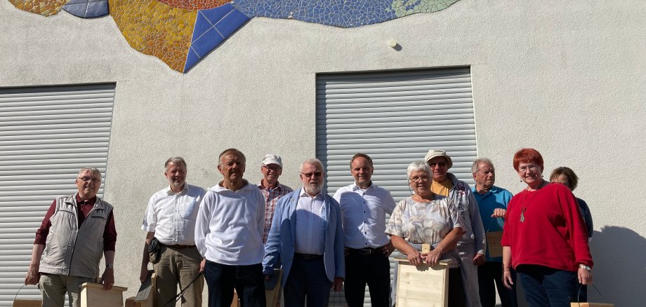 Bürgermeister Mike Weiland zu Besuch bei den Gartenfreunden Dachsenhausen